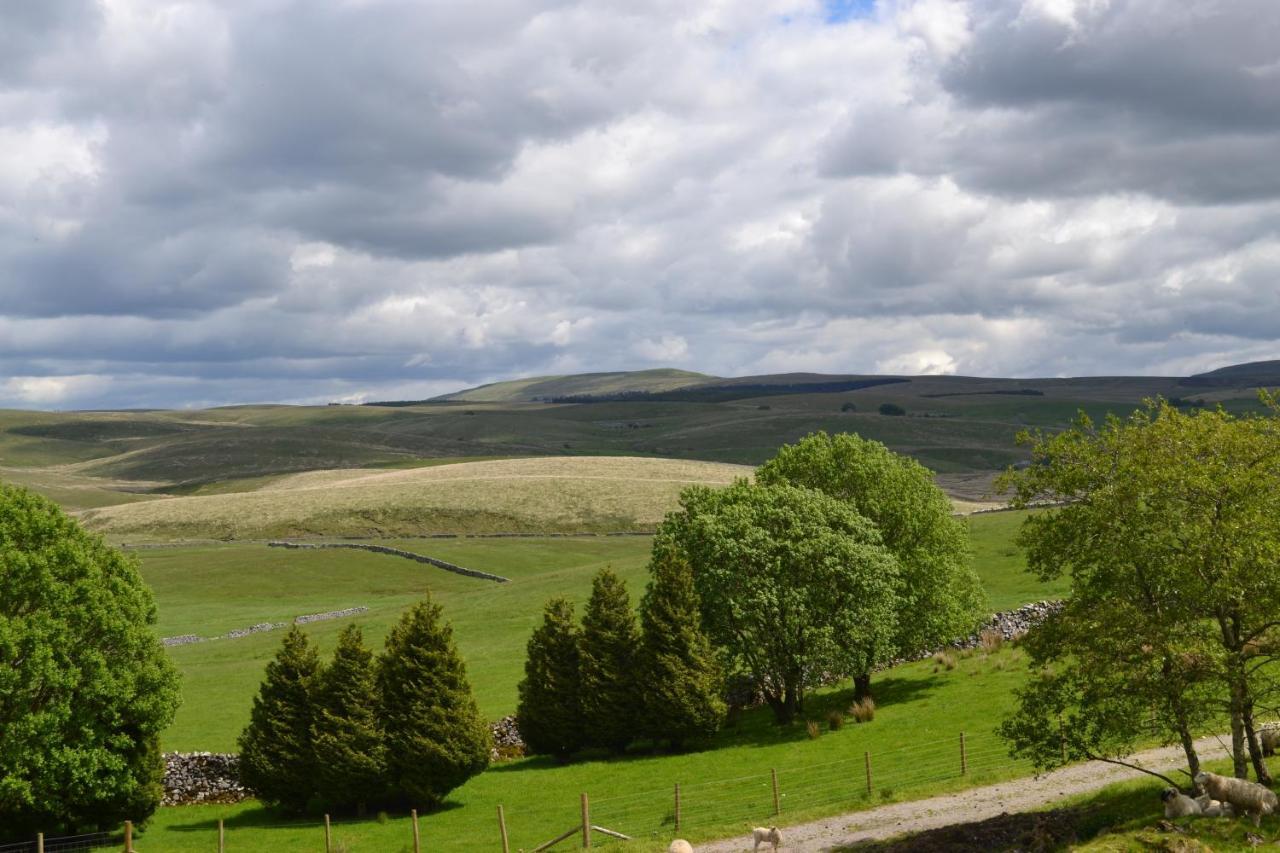 Holiday home Ashes Farm - Ingleborough Barn Cottage, With 3 Peaks Views, Near