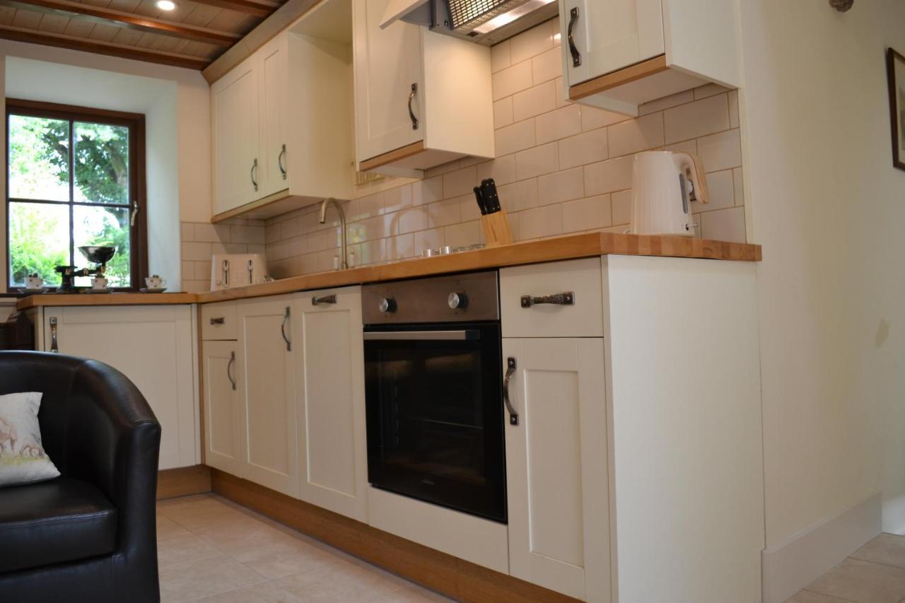Holiday home Ashes Farm - Ingleborough Barn Cottage, With 3 Peaks Views, Near
