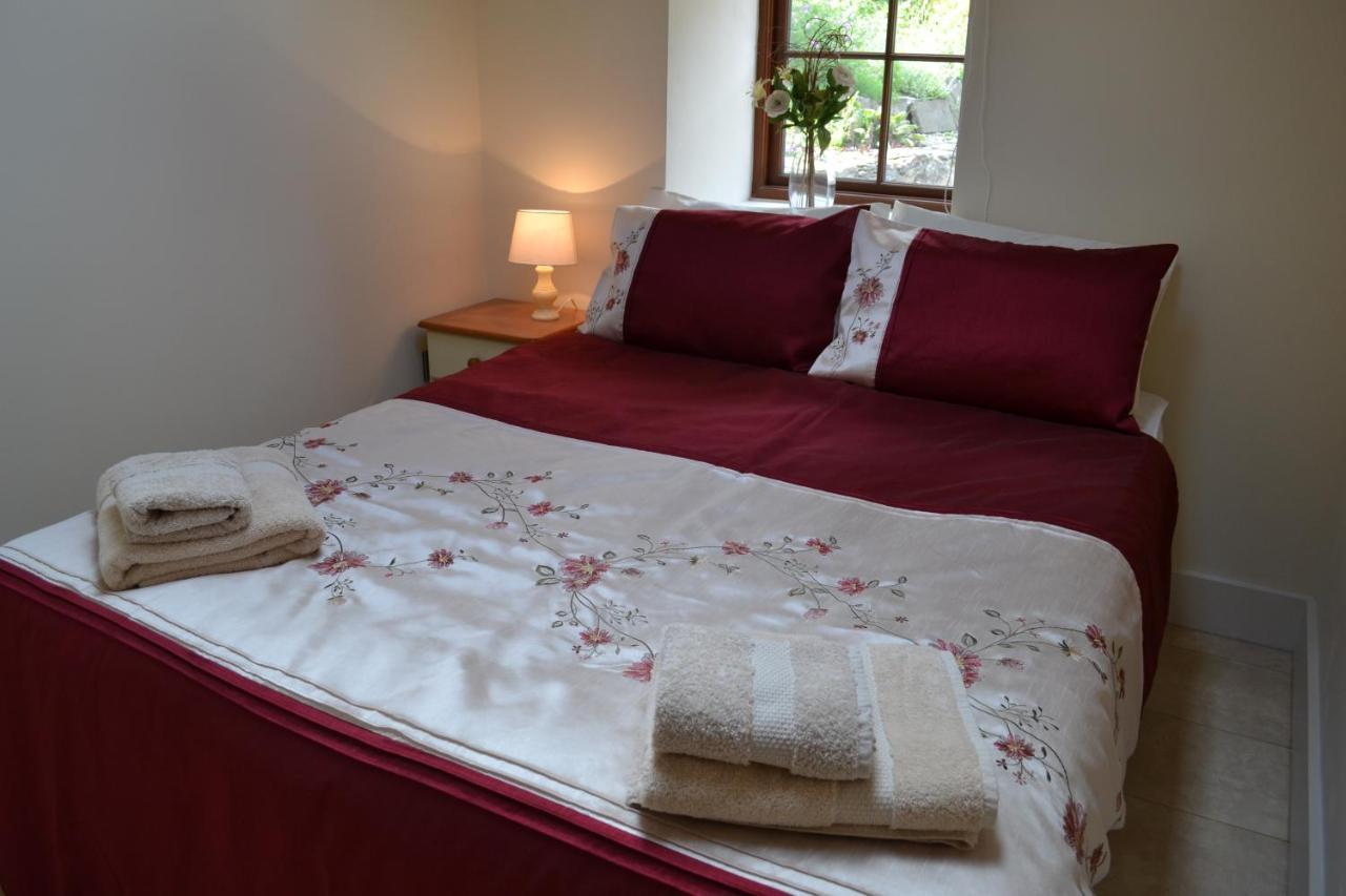 Ashes Farm - Ingleborough Barn Cottage, With 3 Peaks Views, Near